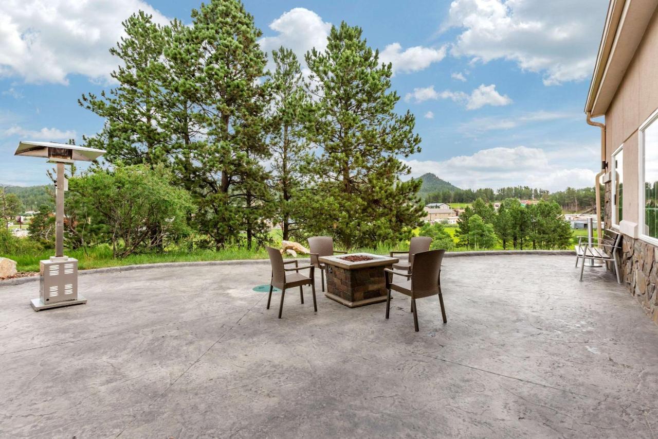 Comfort Inn & Suites Near Mt Rushmore Hill City Bagian luar foto