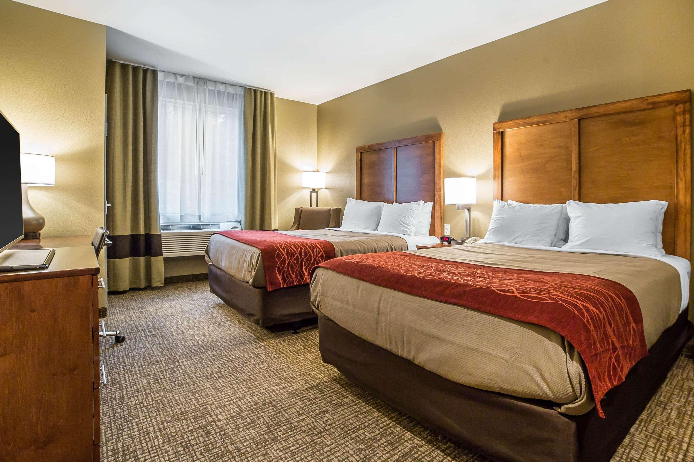 Comfort Inn & Suites Near Mt Rushmore Hill City Bagian luar foto