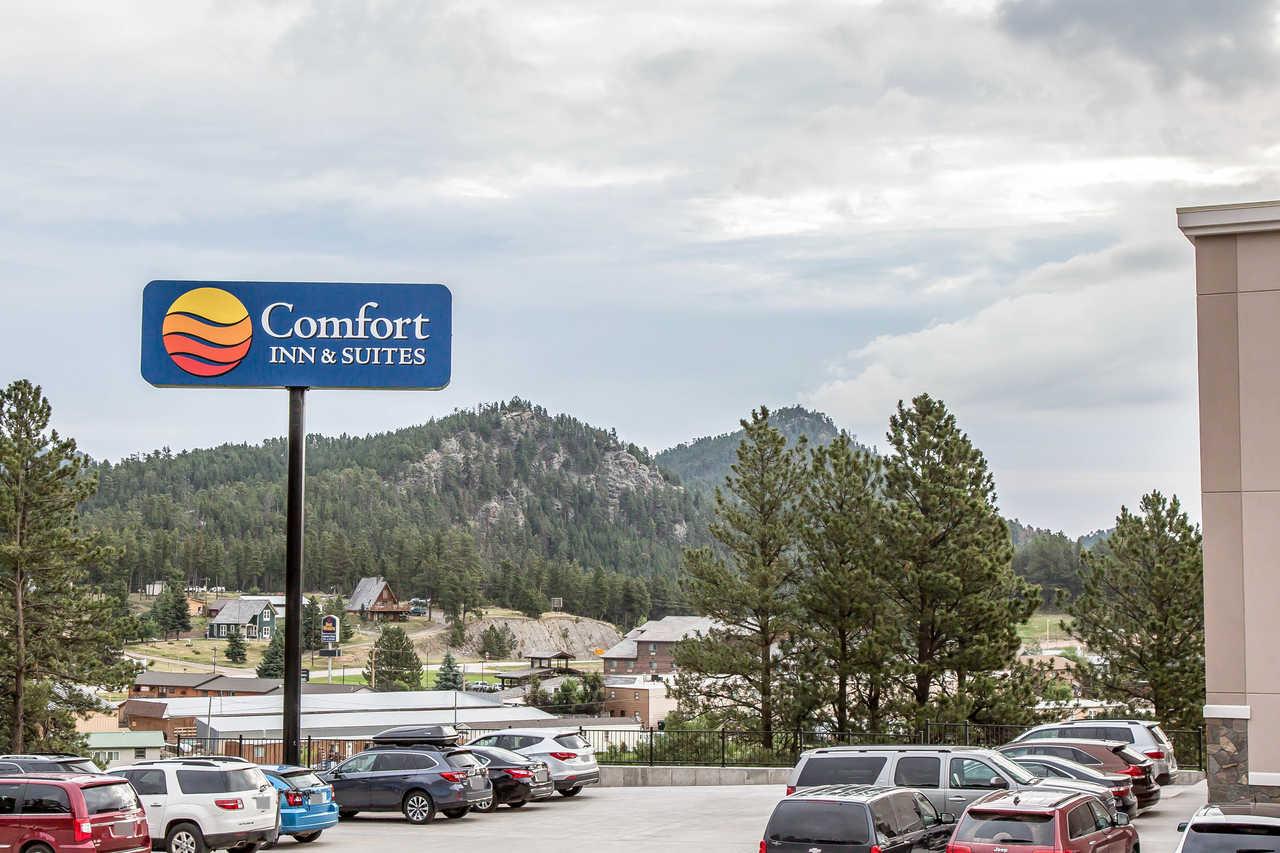 Comfort Inn & Suites Near Mt Rushmore Hill City Bagian luar foto