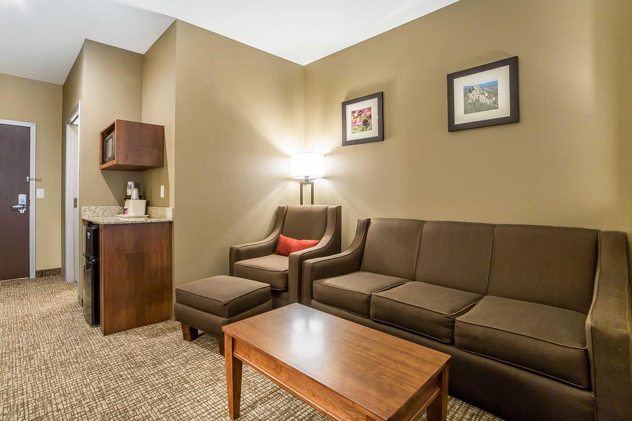 Comfort Inn & Suites Near Mt Rushmore Hill City Bagian luar foto