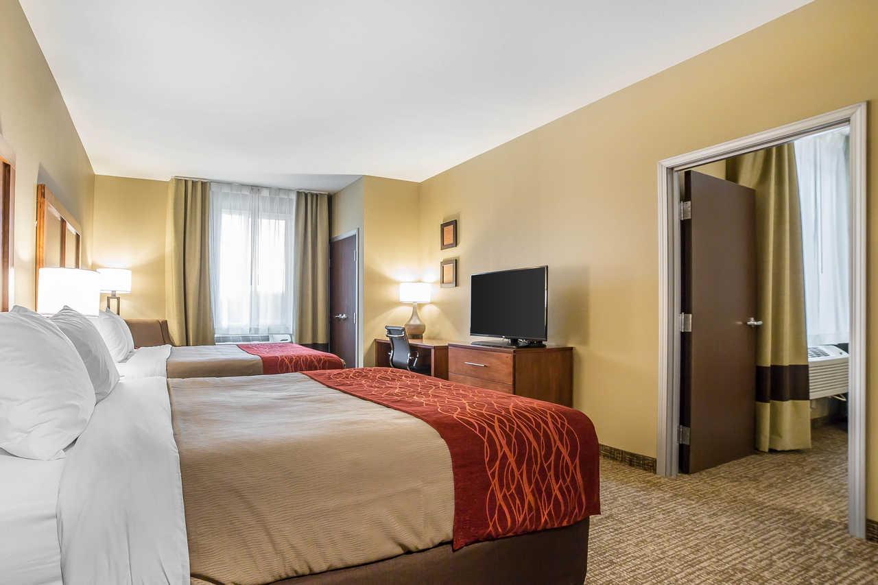 Comfort Inn & Suites Near Mt Rushmore Hill City Bagian luar foto